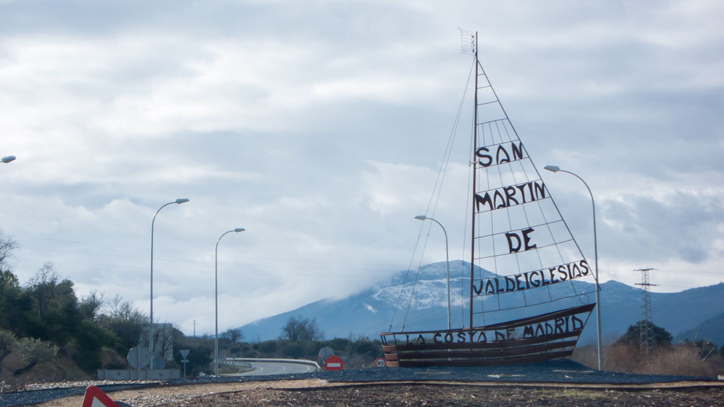 San-Martín-de-Valdeiglesias-chalet-independiente-alquiler-y-venta-de-parcelas-urbanizadas