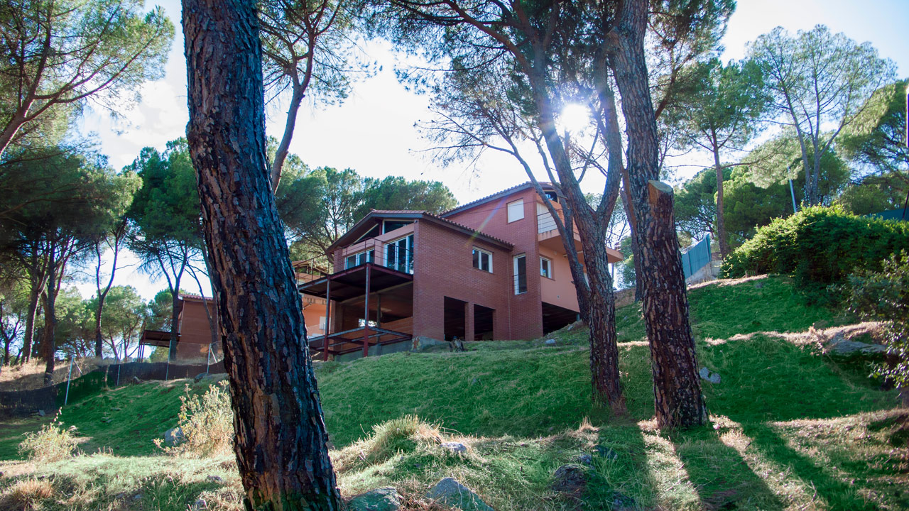 Chalet independiente E en gran parcela