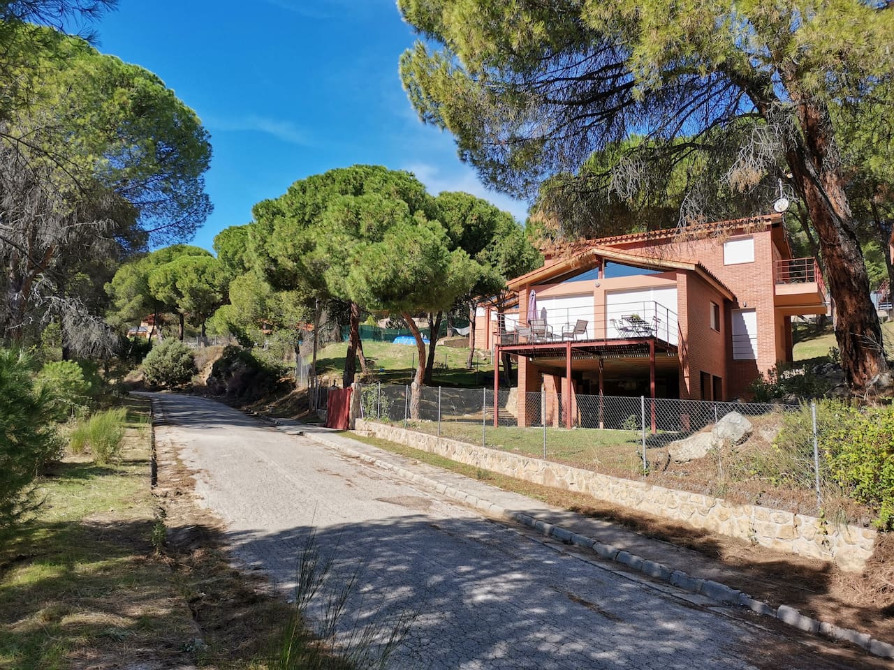 fachada-calle-sin-ruidos